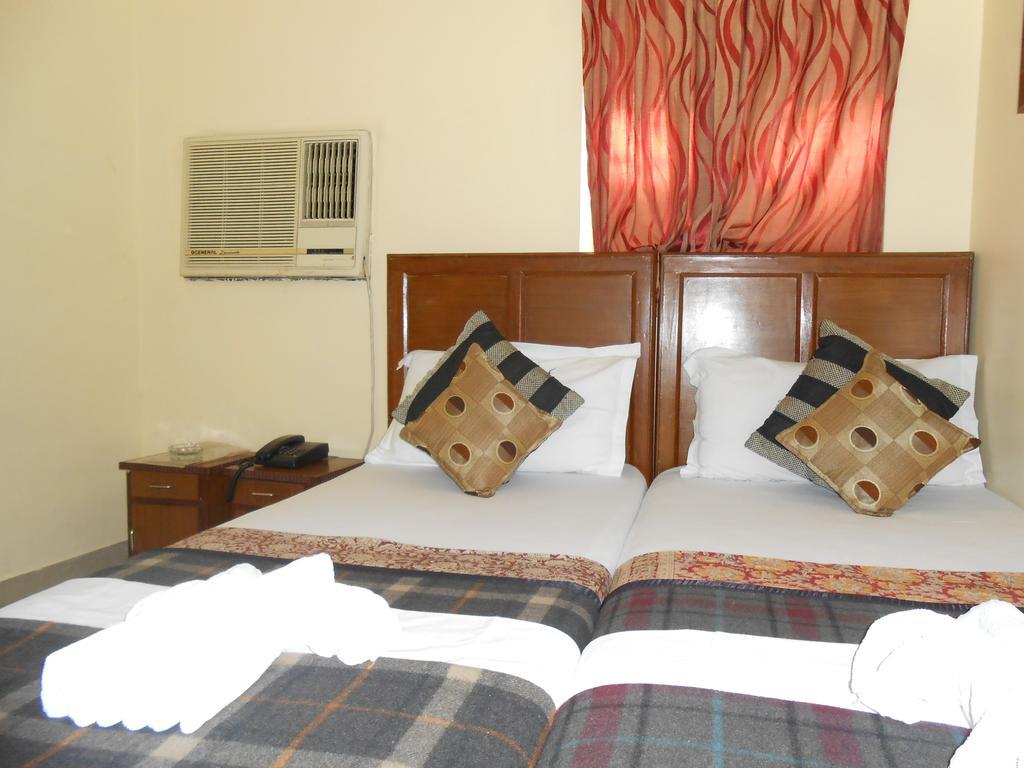 Guest house Basera Kolkata
